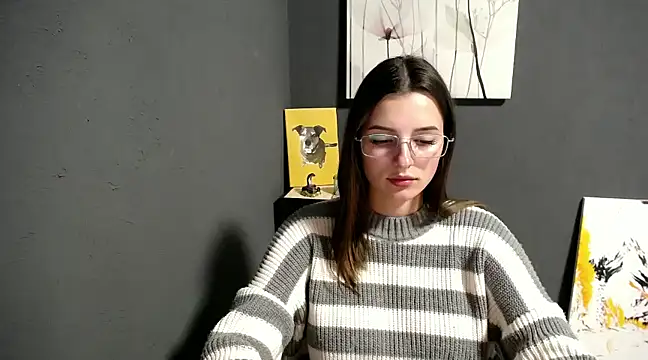 lady olivia  online show from 02-13-25, 05:44