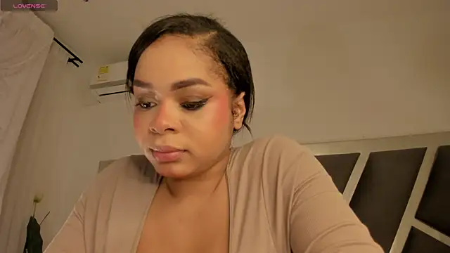 Samanntha Rose online show from 01-13-26, 07:41