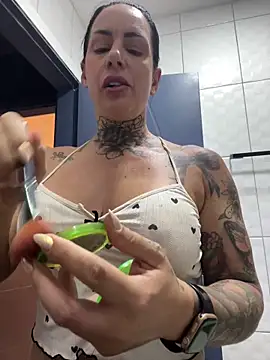 YasmimBrasil online show from 04-27-26, 07:17