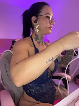 YasmimBrasil online show from 07-14-26, 10:21