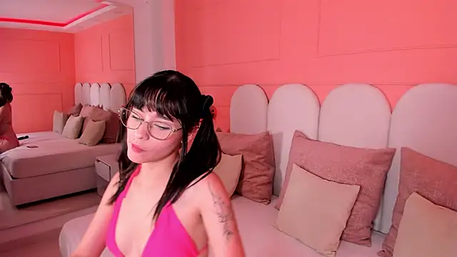 emilly williams  online show from 01-30-25, 08:10