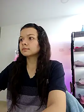 Snapshot of azumiichan chatting on 01-15-25, 10:46 azumiichan online show from 01-15-25, 10:46