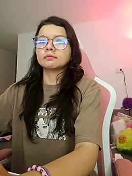 azumiichan online show from 02-17-26, 12:07