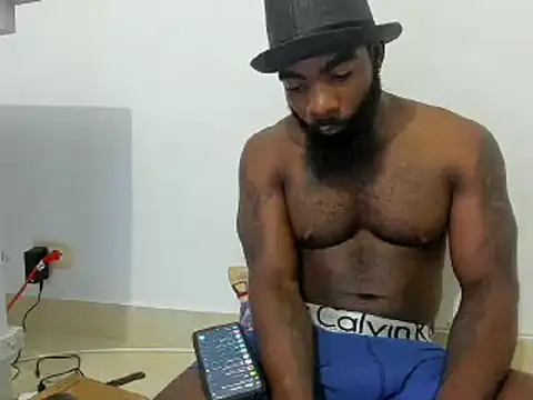 Snapshot of Freedom_24 chatting on 01-07-25, 12:13 Freedom 24 online show from 01-07-25, 12:13