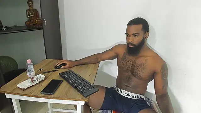 Snapshot of Freedom_24 chatting on 02-05-25, 04:03 Freedom 24 online show from 02-05-25, 04:03