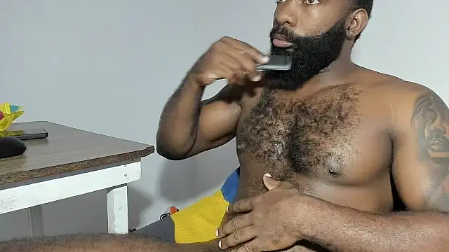 Snapshot of Freedom_24 chatting on 09-08-25, 08:41 Freedom 24 online show from 09-08-25, 08:41