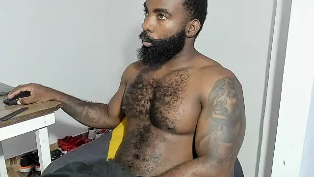 Snapshot of Freedom_24 chatting on 09-13-25, 05:57 Freedom 24 online show from 09-13-25, 05:57