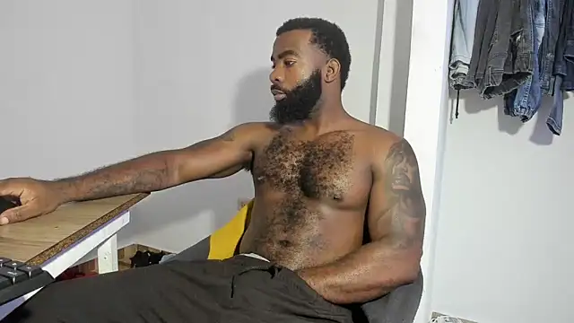 Snapshot of Freedom_24 chatting on 09-23-25, 03:26 Freedom 24 online show from 09-23-25, 03:26