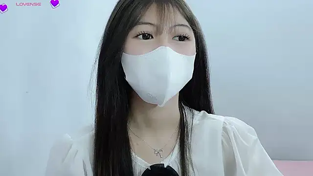 Snapshot of tanhxiu chatting on 01-05-25, 11:04 tanhxiu online show from 01-05-25, 11:04