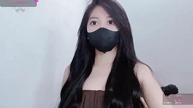 Snapshot of tanhxiu chatting on 09-28-25, 09:47 tanhxiu online show from 09-28-25, 09:47