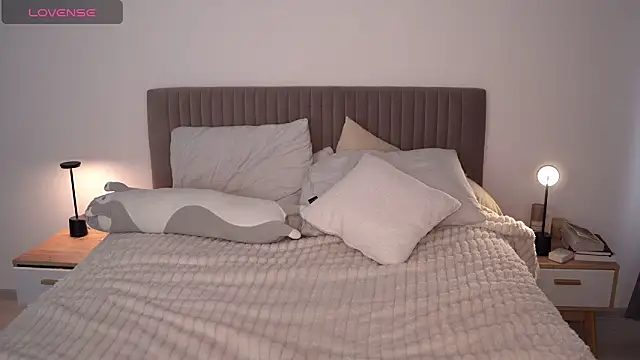 arielbell  online show from 01-27-25, 08:18