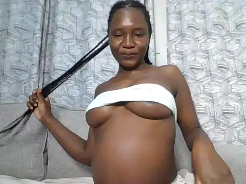 Snapshot of Adorarissa chatting on 03-16-25, 08:21 Adorarissa online show from 03-16-25, 08:21