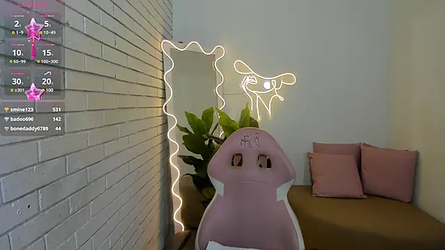 Chiara tay online show from 02-11-25, 01:20