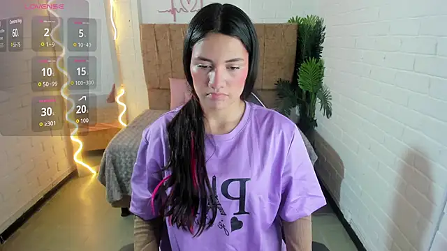 Chiara tay online show from 09-19-25, 07:14