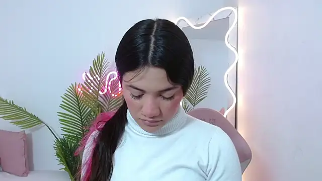 Chiara tay online show from 09-27-25, 11:37