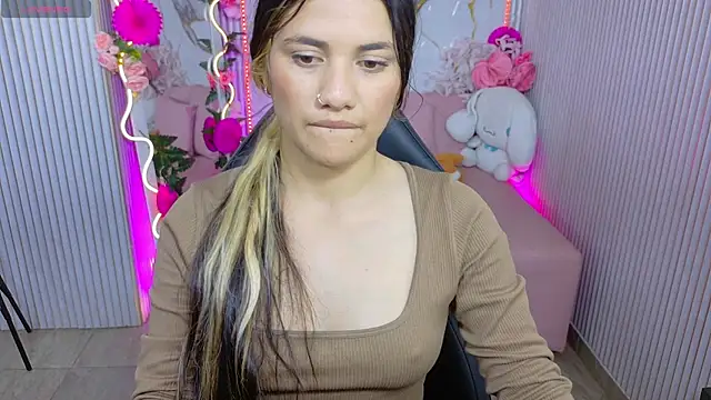 Chiara tay online show from 06-02-26, 07:16