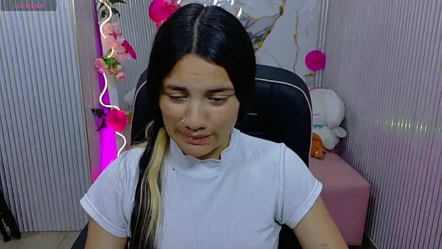 Chiara tay online show from 07-14-26, 08:03