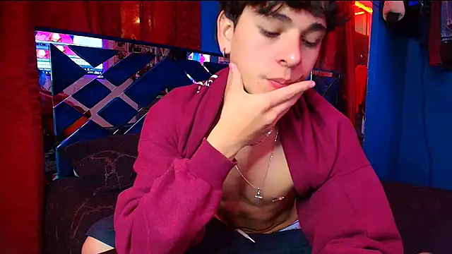 Luke Howland online show from 10-29-25, 01:08