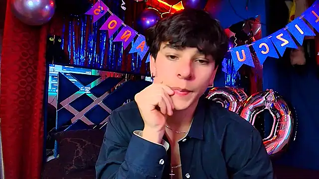 Luke Howland online show from 11-12-25, 01:06