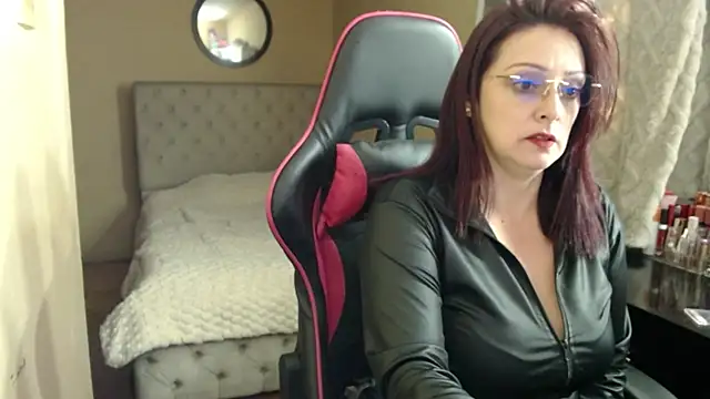 Carol Scottt online show from 04-14-26, 06:30