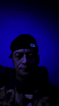 Snapshot of McdyllanXX chatting on 01-22-25, 10:37 McdyllanXX online show from 01-22-25, 10:37