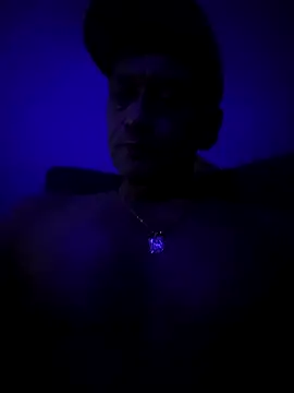 Snapshot of McdyllanXX chatting on 03-07-25, 10:43 McdyllanXX online show from 03-07-25, 10:43