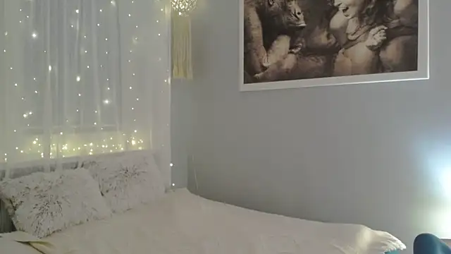 Snapshot of JulietteDiamond chatting on 01-11-25, 09:57 JulietteDiamond online show from 01-11-25, 09:57