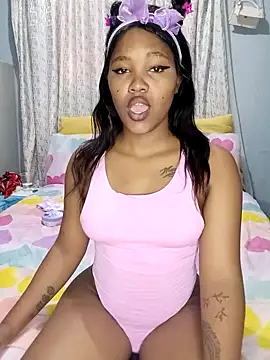 charmainexxx online show from 02-07-25, 08:33