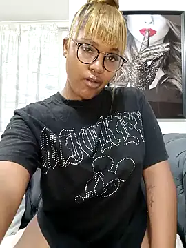 charmainexxx online show from 11-07-25, 08:09