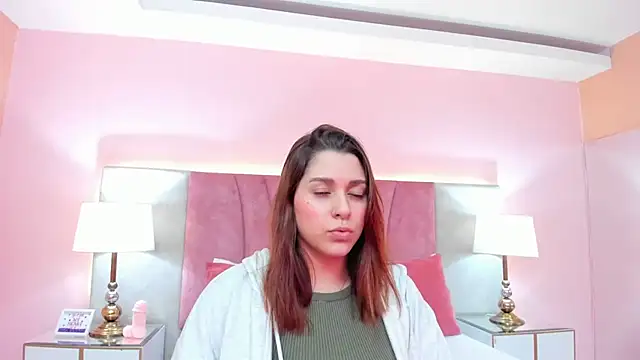 SophiaLaurens online show from 01-27-25, 07:03