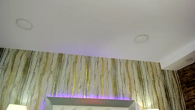 SophiaLaurens online show from 02-21-25, 03:10