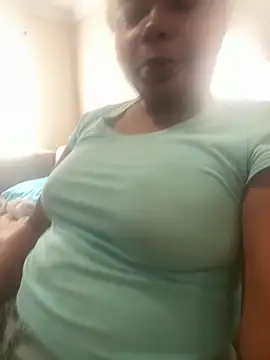 Snapshot of JCCaramelbarbie1 chatting on 10-11-25, 01:31 JCCaramelbarbie1 online show from 10-11-25, 01:31