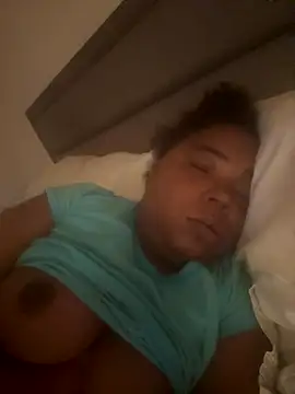 JCCaramelbarbie1 online show from 11-08-25, 01:50