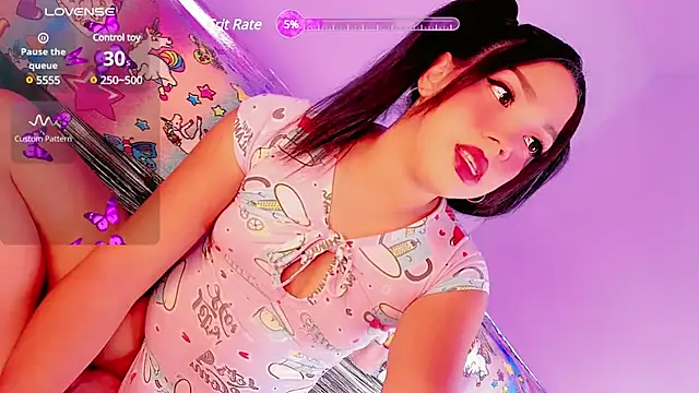 Snapshot of Oficial_angela chatting on 03-14-25, 06:10 Oficial angela online show from 03-14-25, 06:10