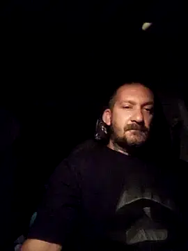 Snapshot of teddy79good chatting on 09-25-25, 04:05 teddy79good online show from 09-25-25, 04:05