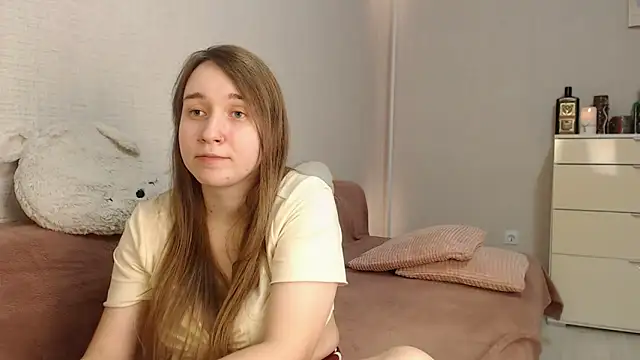 lovely hayley online show from 12-14-24, 10:28