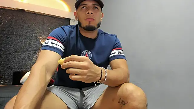 taurus boy1 online show from 11-05-25, 11:05