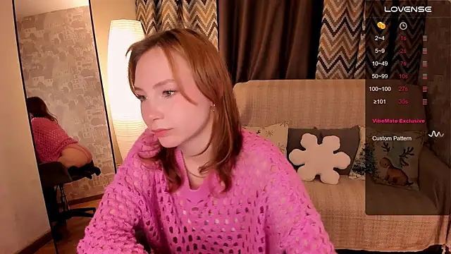 Snapshot of LanaBlu_ chatting on 12-17-24, 03:39 LanaBlu  online show from 12-17-24, 03:39