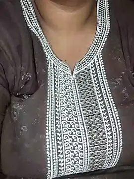 Latha-Hyd online show from 10-29-25, 04:26