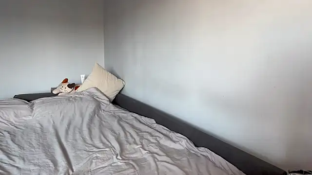 Melanisoul online show from 10-26-25, 02:39