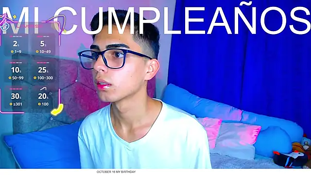 OwenBluee online show from 10-14-25, 07:42