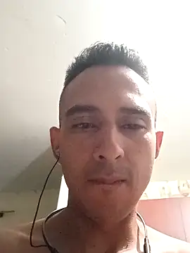 paisa233 online show from 10-04-25, 04:21