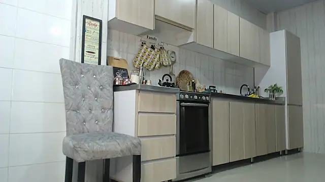 Jadeee  online show from 02-17-25, 08:36