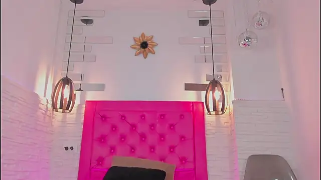 mia six66 online show from 01-17-25, 02:28