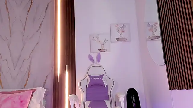 mia six66 online show from 10-08-25, 11:30