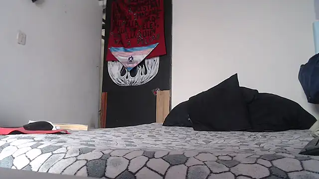 Zafiro subversiva online show from 02-04-25, 07:33