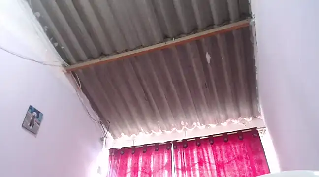 Zafiro subversiva online show from 02-19-25, 06:00