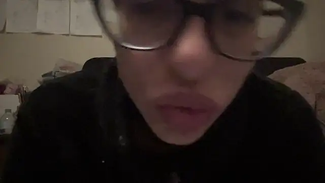 myloveforyouu online show from 04-22-26, 03:31