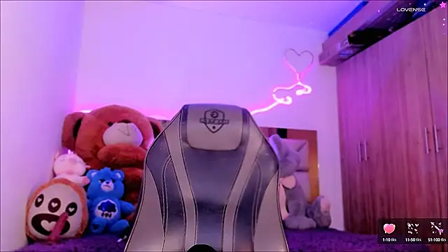 Lucidollts  online show from 02-07-25, 05:52