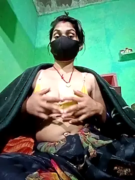 Snapshot of HOTBABITARAJ chatting on 02-06-25, 09:53 HOTBABITARAJ online show from 02-06-25, 09:53